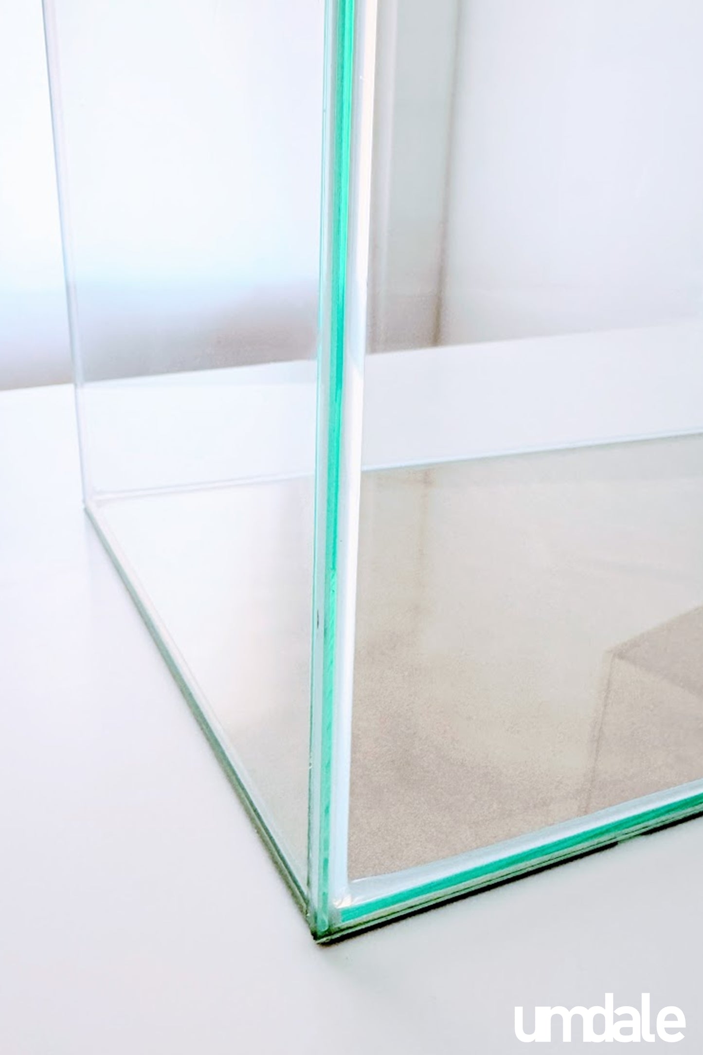 Acuario Kit LEDDY D&N 75 Blanco de 105 litros